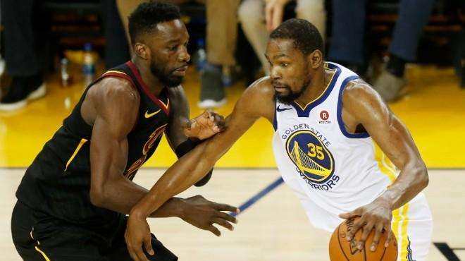 从风险与收 从风险与收