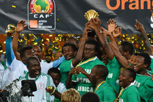 抢攻的短拍 抢攻的短拍