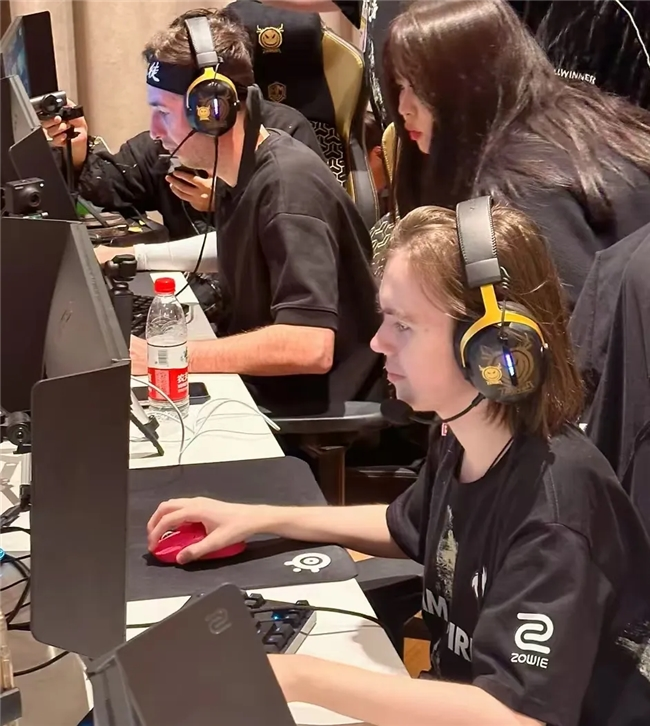 强强对话是 强强对话是